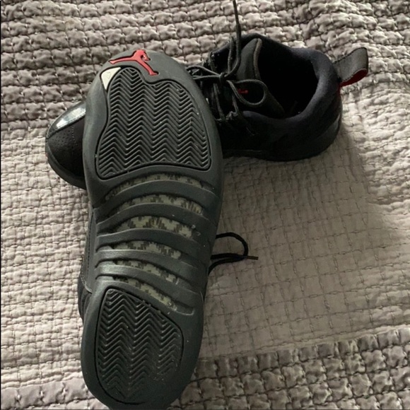 Jordan 12 retro black patent - Picture 3 of 4